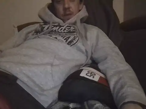 xjuskikinitxxh online show from January 11, 3:33 am