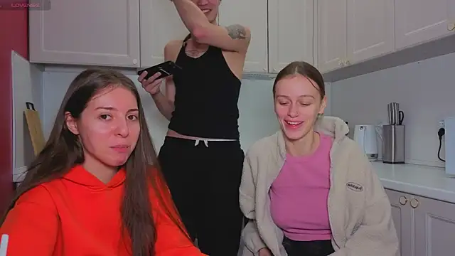 fcjuicy pussy online show from December 1, 9:25 am