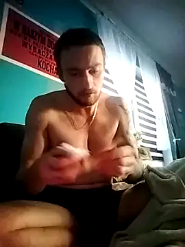 wariacik0024 online show from February 16, 6:10 am