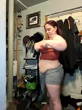 lilbishmiss online show from March 15, 3:45 am