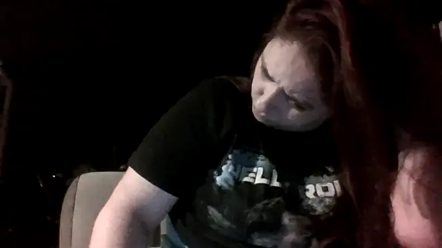 Snapshot of lilbishmiss chatting on April 23, 12:29 pm lilbishmiss online show from April 23, 12:29 pm