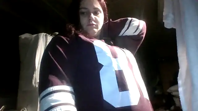 Snapshot of lilbishmiss chatting on May 6, 4:52 am lilbishmiss online show from May 6, 4:52 am