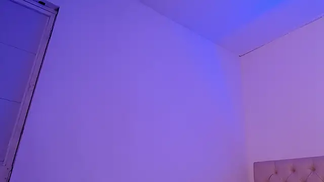 isabella jazz online show from January 18, 4:10 pm