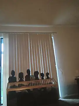 Snapshot of Wide-eyedLight6 chatting on July 5, 10:28 pm Wide-eyedLight6 online show from July 5, 10:28 pm