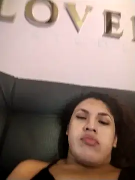 kimCosseyy online show from March 22, 1:53 am