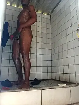 Snapshot of izinjamfee2 chatting on September 27, 6:40 am izinjamfee2 online show from September 27, 6:40 am