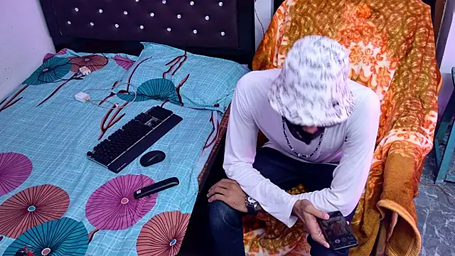 Habibi big b online show from November 8, 5:23 pm