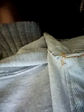 hanna  azumi online show from February 10, 1:14 am