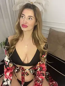 Snapshot of GraceCarther chatting on January 13, 7:42 pm GraceCarther online show from January 13, 7:42 pm