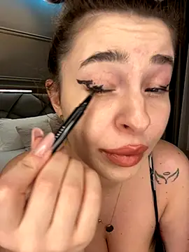 Snapshot of GraceCarther chatting on October 9, 5:33 pm GraceCarther online show from October 9, 5:33 pm