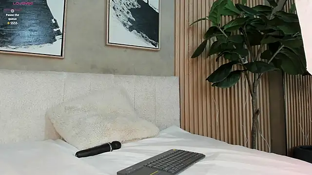 Ali Vega  online show from December 27, 10:48 pm