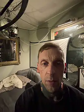 Snapshot of pillepallex84x chatting on February 15, 3:25 am pillepallex84x online show from February 15, 3:25 am