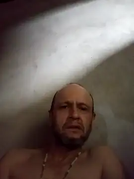 edijavimes online show from February 18, 4:19 am