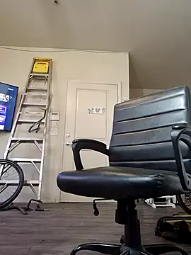 lit702 online show from March 24, 10:04 pm