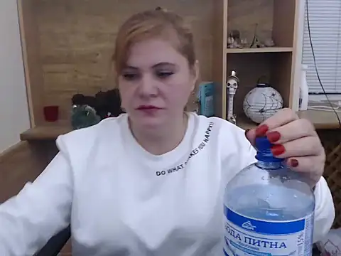 DaniellaKiss online show from January 5, 5:27 pm