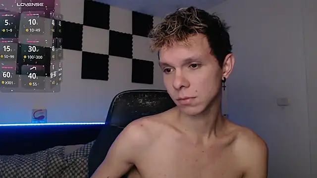 Snapshot of bryamado69 chatting on September 17, 9:11 am bryamado69 online show from September 17, 9:11 am