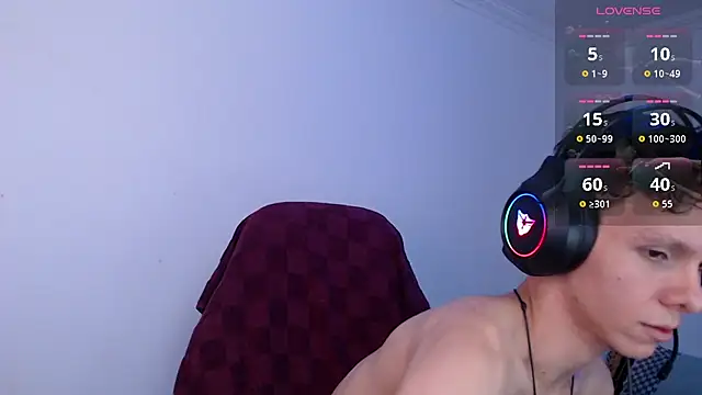 bryamado69 online show from June 18, 3:40 am