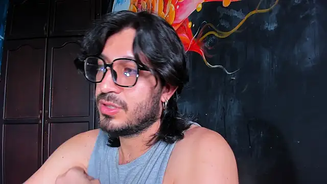 Ackerman Eren  online show from November 8, 7:56 pm