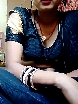 Snapshot of annaya_sweet chatting on February 1, 10:37 am annaya sweet online show from February 1, 10:37 am