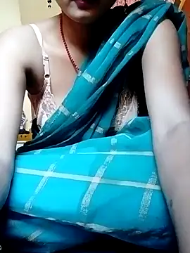 Snapshot of annaya_sweet chatting on February 7, 6:24 am annaya sweet online show from February 7, 6:24 am