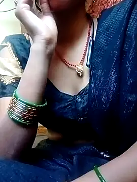 Snapshot of annaya_sweet chatting on February 8, 10:29 am annaya sweet online show from February 8, 10:29 am