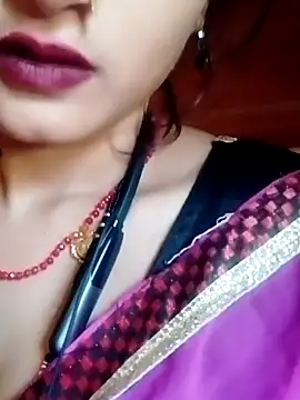 Snapshot of annaya_sweet chatting on March 19, 10:00 am annaya sweet online show from March 19, 10:00 am