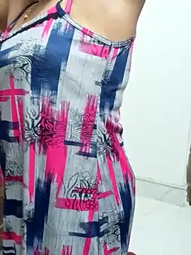 Snapshot of BongQueen9 chatting on February 25, 12:59 pm BongQueen9 online show from February 25, 12:59 pm