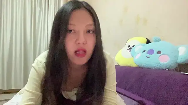 Risalynn online show from January 9, 6:10 pm