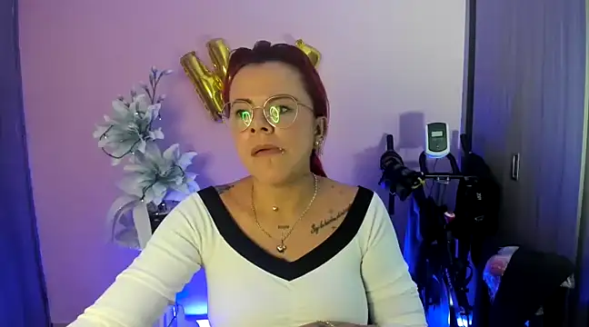 KAROL MILF online show from December 18, 12:43 am