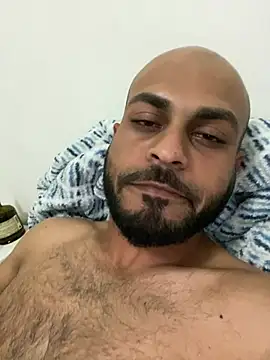 islandvybee55 online show from February 17, 3:15 am