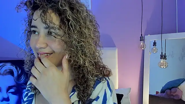 Charlotte11-11 online show from March 7, 10:29 pm