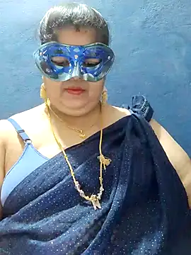Snapshot of tamilthanushri chatting on February 7, 7:50 am tamilthanushri online show from February 7, 7:50 am