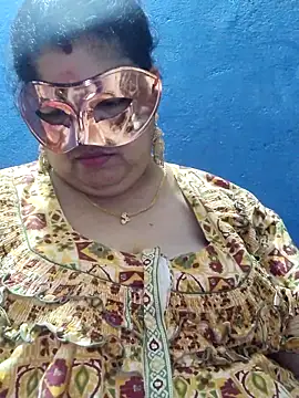 Snapshot of tamilthanushri chatting on February 21, 7:54 pm tamilthanushri online show from February 21, 7:54 pm