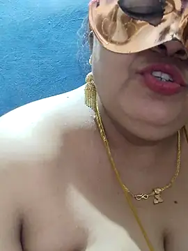 Snapshot of tamilthanushri chatting on February 23, 2:46 pm tamilthanushri online show from February 23, 2:46 pm