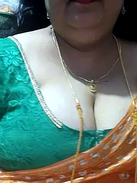 Snapshot of tamilthanushri chatting on September 30, 9:36 am tamilthanushri online show from September 30, 9:36 am