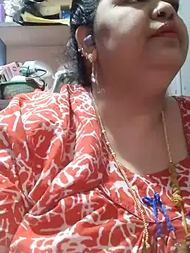 Snapshot of tamilthanushri chatting on May 5, 5:04 am tamilthanushri online show from May 5, 5:04 am