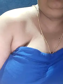 Snapshot of tamilthanushri chatting on May 27, 5:32 pm tamilthanushri online show from May 27, 5:32 pm