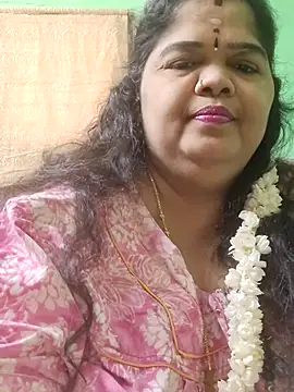 Snapshot of tamilthanushri chatting on June 28, 9:48 am tamilthanushri online show from June 28, 9:48 am
