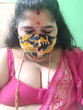 Snapshot of tamilthanushri chatting on July 8, 6:56 pm tamilthanushri online show from July 8, 6:56 pm