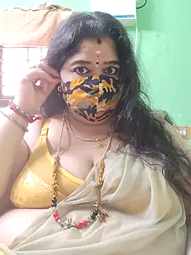 Snapshot of tamilthanushri chatting on July 17, 3:46 am tamilthanushri online show from July 17, 3:46 am