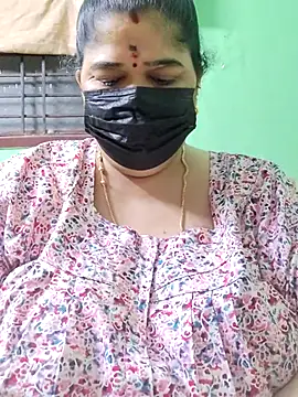 Snapshot of tamilthanushri chatting on July 26, 8:49 pm tamilthanushri online show from July 26, 8:49 pm