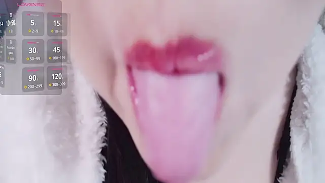 CN-Lily online show from December 14, 10:31 am