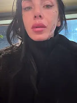 cicciolina online show from February 7, 8:31 pm