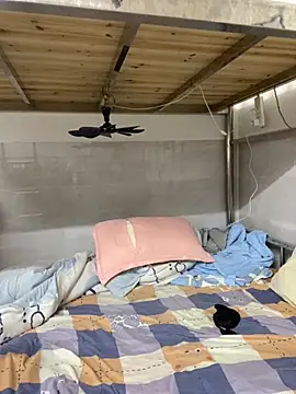 Snapshot of xinan520 chatting on September 12, 10:15 am xinan520 online show from September 12, 10:15 am