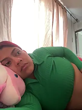 Snapshot of Aprilsmith2 chatting on December 7, 4:58 pm Aprilsmith2 online show from December 7, 4:58 pm