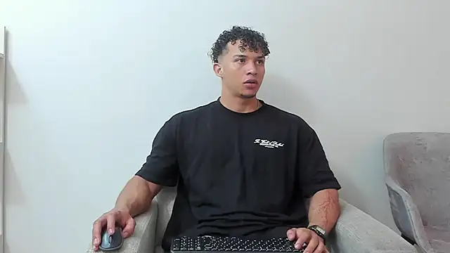 Dominick star online show from February 12, 5:15 am