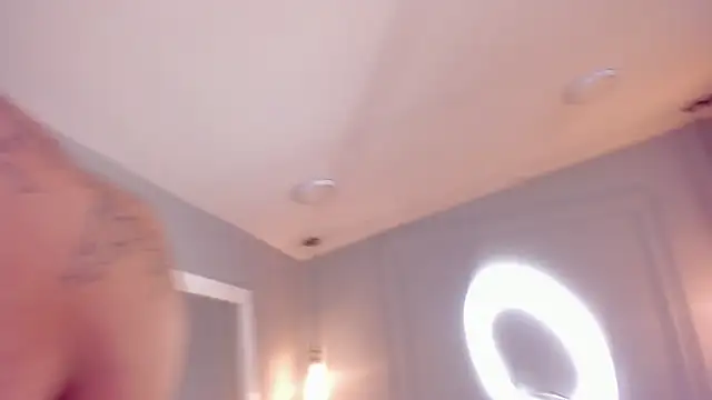 Dominick star online show from December 23, 4:21 am