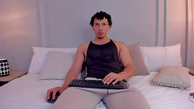 Dominick star online show from January 8, 4:26 am