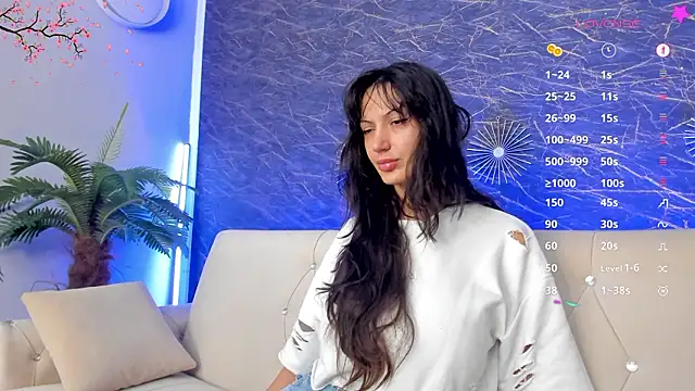 moona ray online show from March 29, 8:53 pm