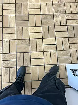 SukItSlo444 online show from March 12, 6:25 pm